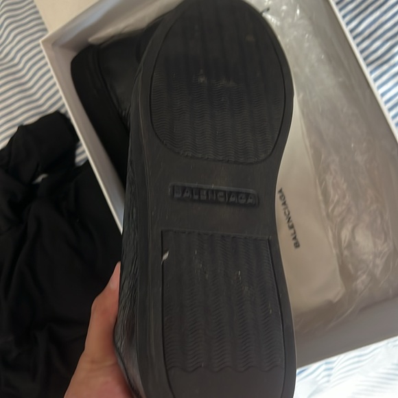 Black Balenciaga - Picture 2 of 5